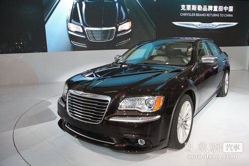 全新克莱斯勒300C有望5月上市 3.6/8AT