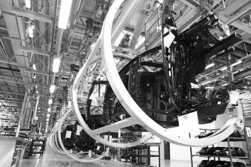 华晨宝马铁西工厂正式开业 宝马中国地位再提升