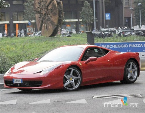 老外评车：欧洲杯超级球星的豪华座驾